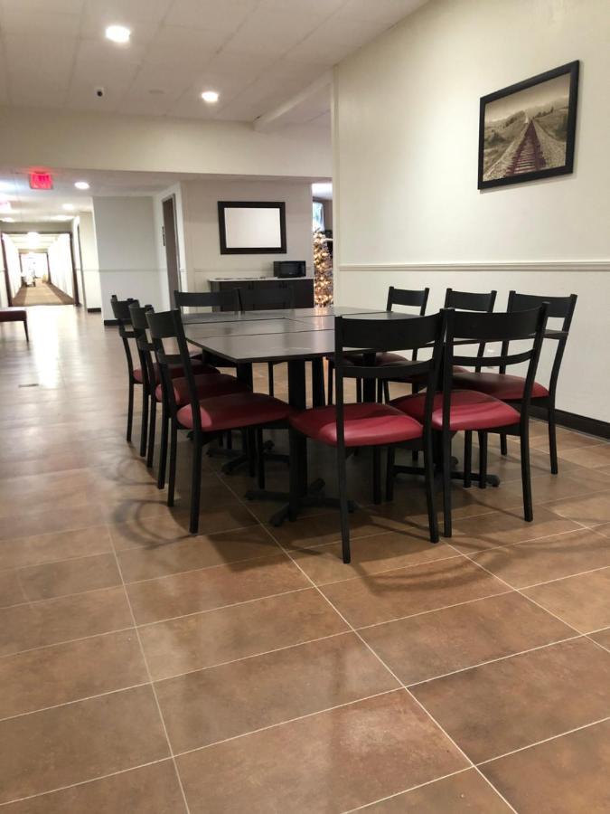 Red Roof Inn Norwich Экстерьер фото