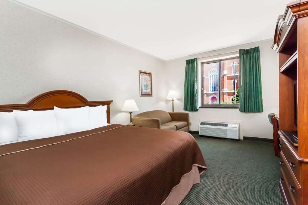 Red Roof Inn Norwich Номер фото